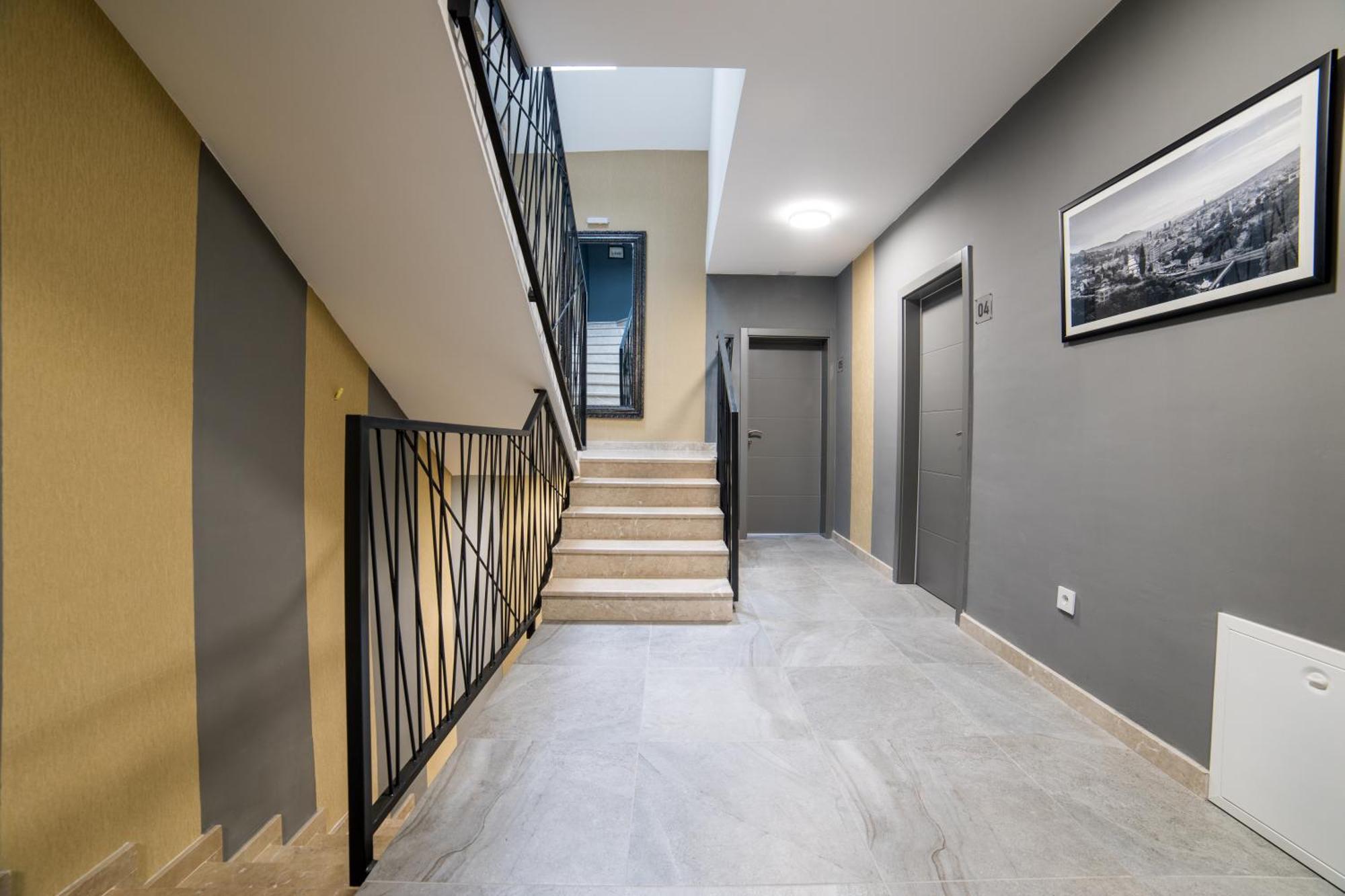Aman Apartment *